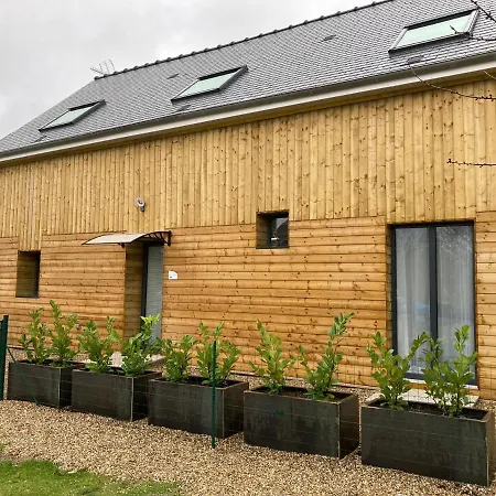 La Grange Des Hirondelles * Le Mesnil-Bacley